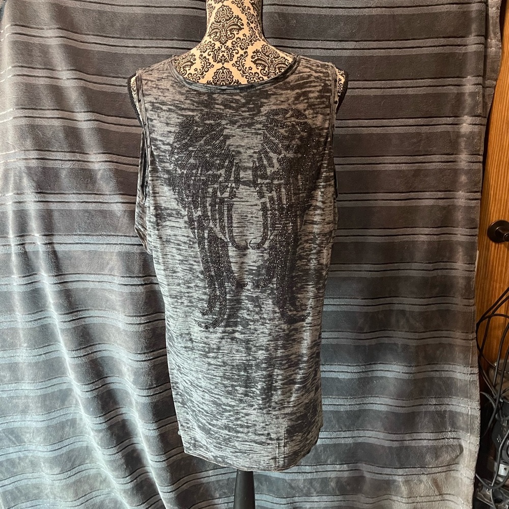 Wings shirt